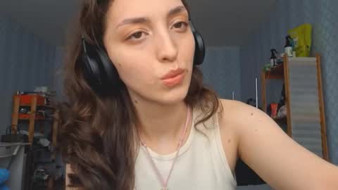 Cindy online show from March 26, 11:15 am