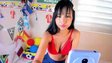 whitney online show from July 4, 7:39 pm