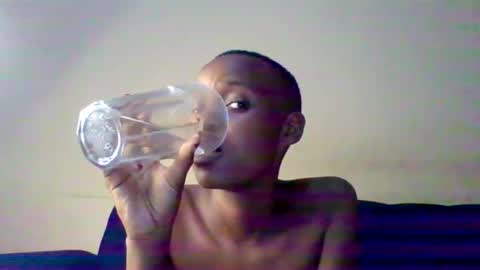 whitney online show from June 9, 4:01 am