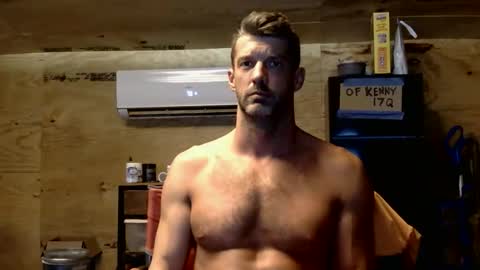 whocaresnotme1 online show from June 9, 1:39 am