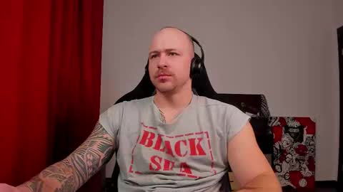 VI online show from February 5, 5:05 pm