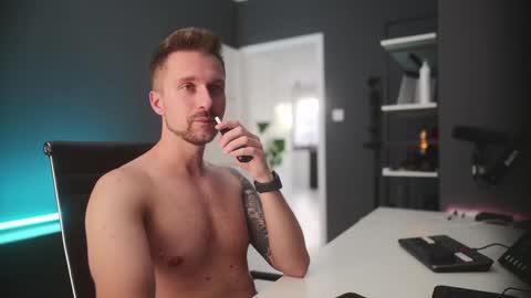 NiceeeCock online show from January 25, 8:53 am