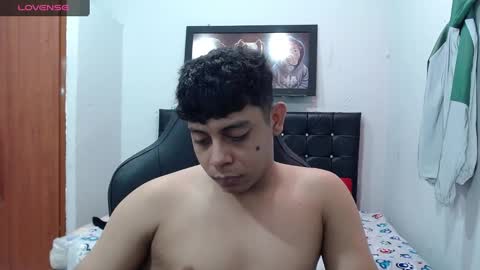 wiilliam online show from February 15, 3:06 pm