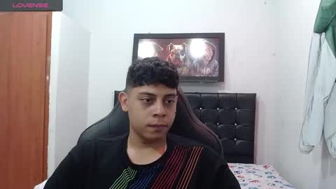 wiilliam online show from February 10, 3:21 pm