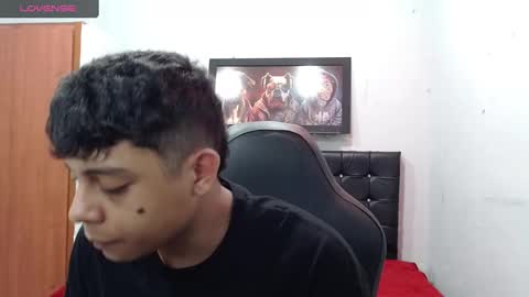 wiilliam online show from March 3, 5:09 pm