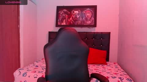 wiilliam online show from February 12, 12:01 pm