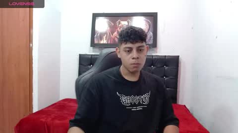 wiilliam online show from March 1, 2:02 pm