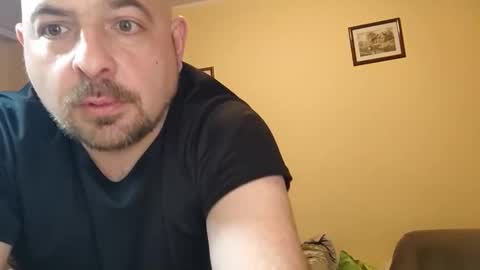 WikiBitch online show from October 30, 7:47 pm