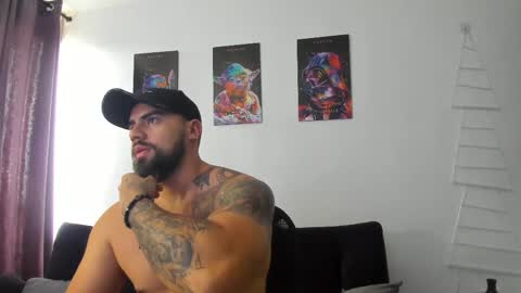 Devon and Chloe online show from March 3, 3:11 pm