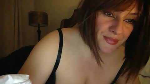 wildandfunn online show from February 13, 2:37 am