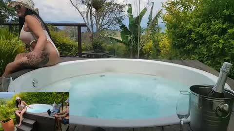 TheWildPrivilege online show from April 14, 6:44 pm