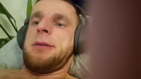 wildmike93 online show from February 11, 8:56 pm