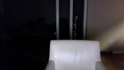 wildnight007 online show from December 30, 7:48 am