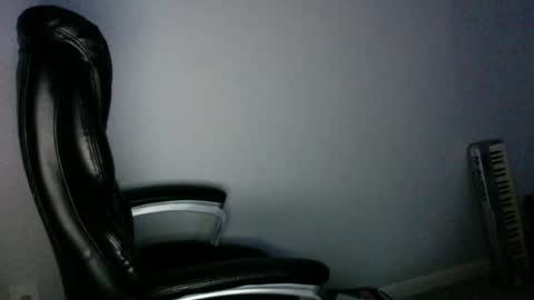 wildnight007 online show from June 14, 3:41 am