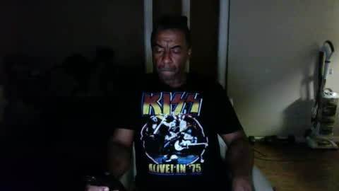 wildnight007 online show from January 3, 6:44 am