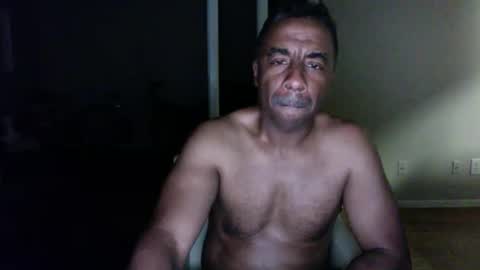 wildnight007 online show from December 26, 5:04 am