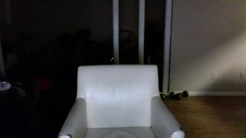 wildnight007 online show from December 28, 4:51 am