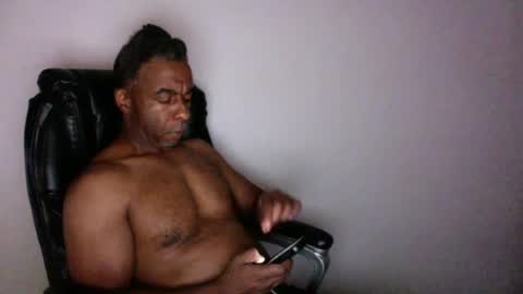 wildnight007 online show from June 19, 3:01 am