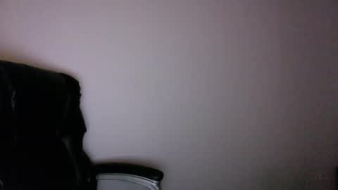 wildnight007 online show from June 4, 3:34 am