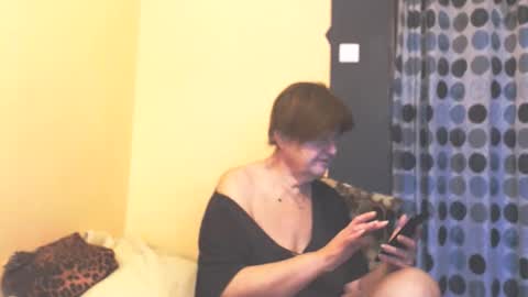 WildRedCat online show from February 15, 3:11 pm