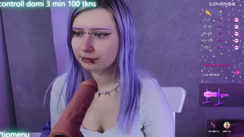 Your virtual girlfriend online show from January 28, 10:44 am