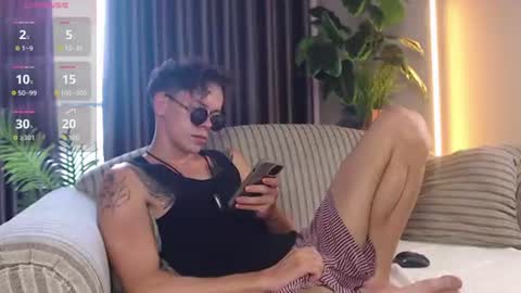 William online show from July 2, 5:56 am