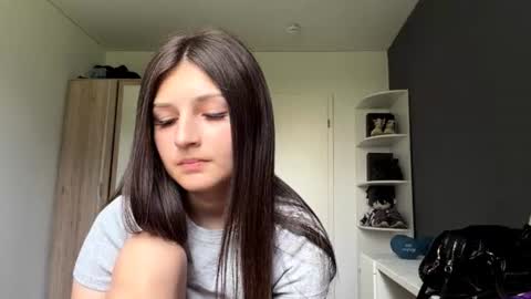 Mari online show from June 29, 8:11 am
