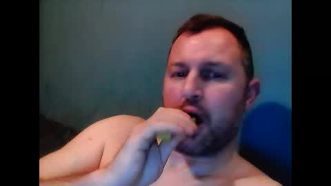 willywinkwer online show from March 8, 5:55 am