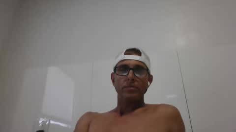 wiludoit online show from February 19, 10:09 pm