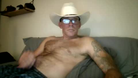 Snapshot of wingnutt765733 chatting on October 26, 5:52 am wingnutt765733 online show from October 26, 5:52 am