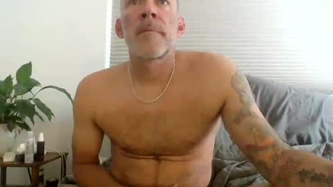 Snapshot of wingnutt765733 chatting on March 4, 11:11 pm wingnutt765733 online show from March 4, 11:11 pm