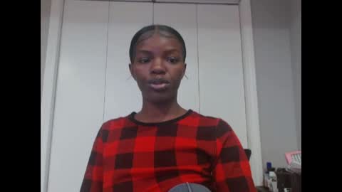 Chanel online show from February 23, 9:00 am