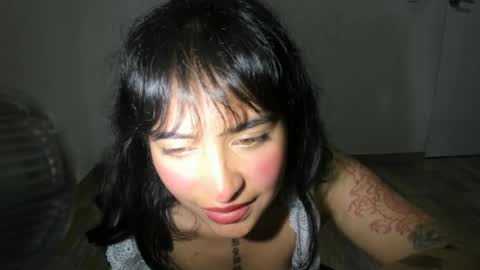 witch_3333 online show from July 4, 5:44 am