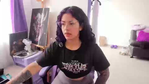 Snapshot of witchofhearts chatting on September 8, 8:52 pm     Luna Violeta  A r t i s t  online show from September 8, 8:52 pm