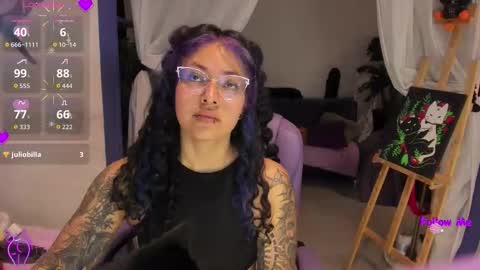     Luna Violeta  A r t i s t  online show from February 20, 3:28 am