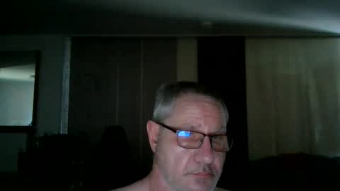 wixer1970 online show from August 8, 8:57 am