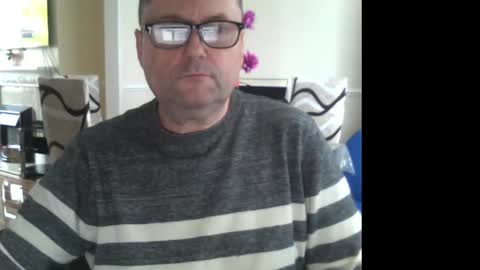 wobble444 online show from February 13, 10:34 am