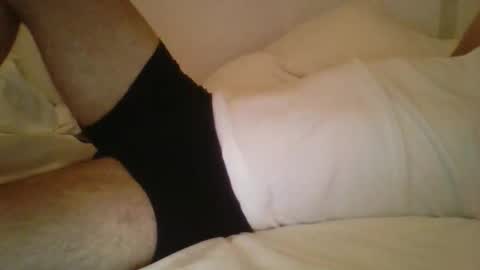 wolfylatinoplayfull online show from April 21, 5:58 am