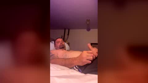 wombraider863 online show from March 3, 2:13 pm