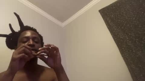 Woodpipe69 online show from February 21, 12:39 pm