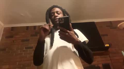 Woodpipe69 online show from March 5, 12:44 pm