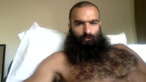 woof_wolf37 online show from April 8, 12:13 am