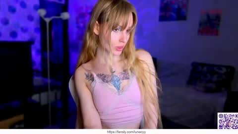 Arnika and Simon online show from March 22, 2:04 am