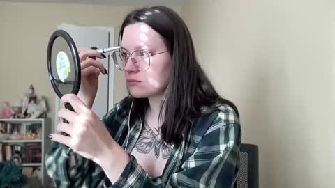 Lucina online show from January 1, 3:14 pm