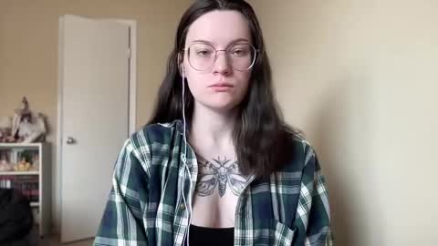 Lucina online show from January 13, 3:26 pm