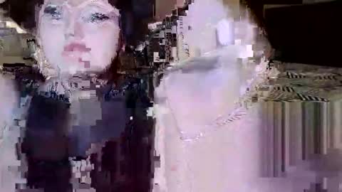 Clementine  online show from March 27, 9:21 am