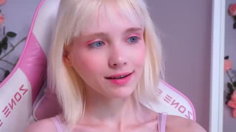 wow_angel online show from June 30, 6:24 am