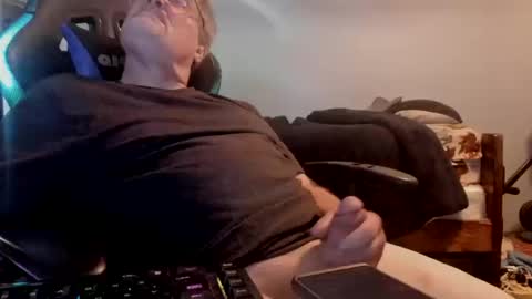 Snapshot of wowsers2022 chatting on October 12, 5:15 pm wowsers2022 online show from October 12, 5:15 pm