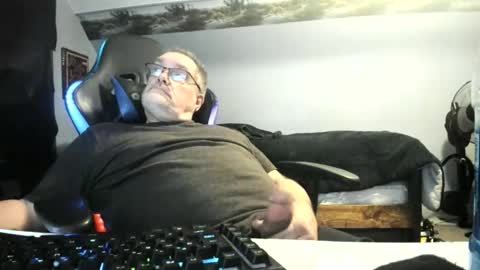 wowsers2022 online show from March 31, 8:15 am