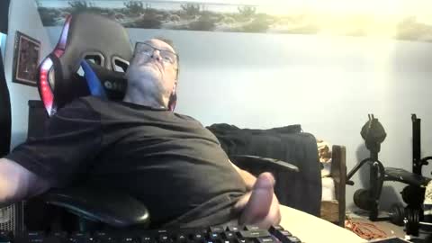 Snapshot of wowsers2022 chatting on October 30, 7:03 pm wowsers2022 online show from October 30, 7:03 pm